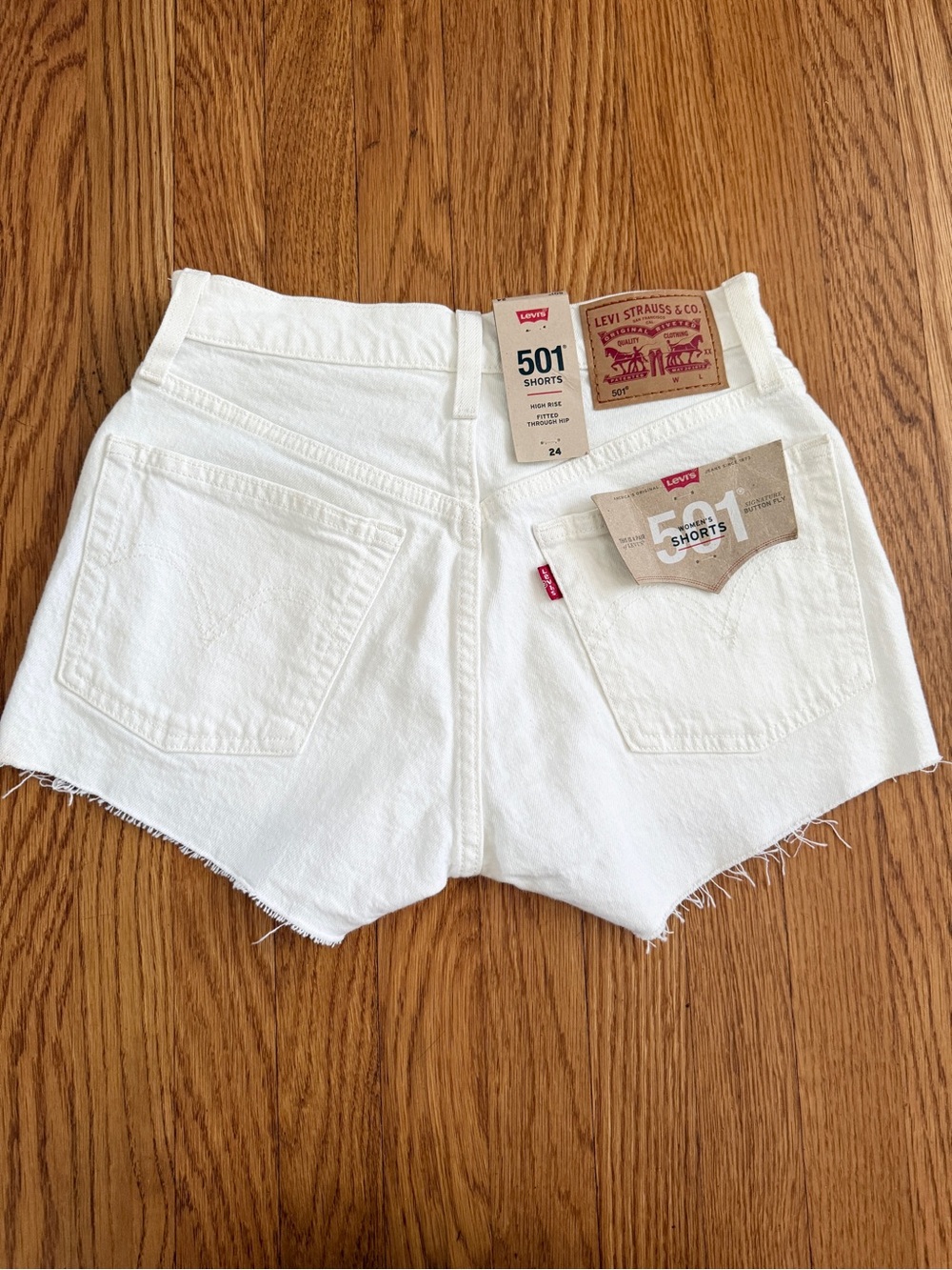 Levi’s 501 white high rise button fly frat hem shorts New 24